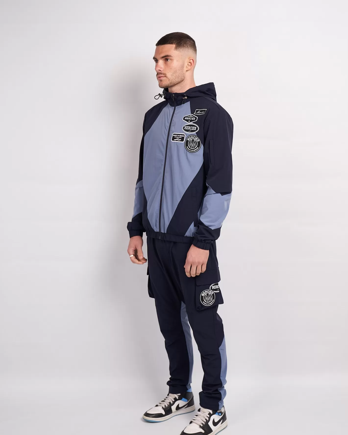 Homme Mercier Coupe-vent Et Cargaisons<Cargos à panneaux bleu marine Placid Mono Badge