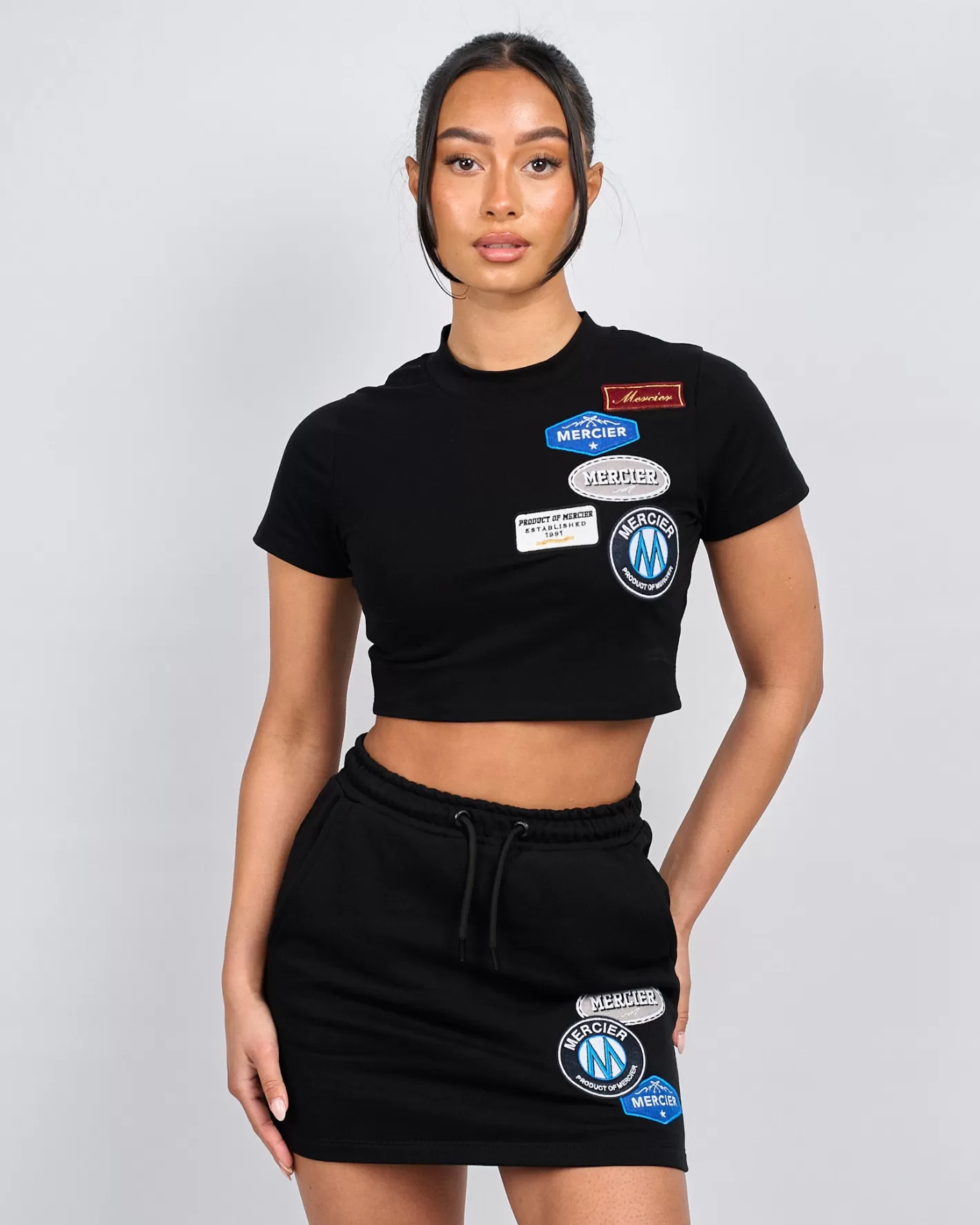 Femme Mercier Shorts/jupes Des Femmes<Mini-jupe noire AND Badge pour femme