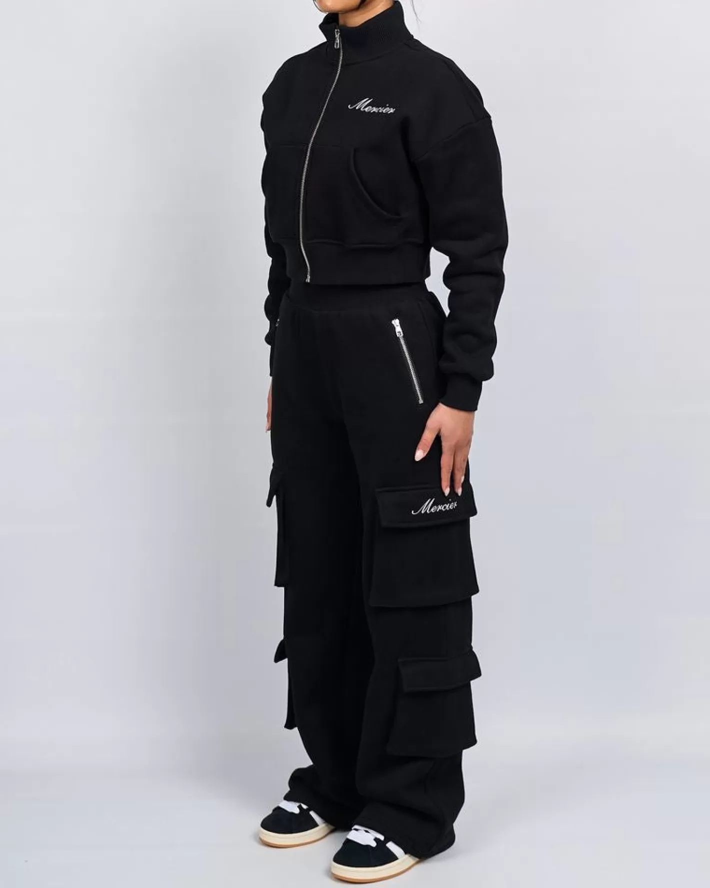 Femme Mercier Jeans/cargaisons Des Femmes 6 | Pantalons De Jogging/leggings Pour Femmes<Pantalon cargo Signature en jersey noir pour femme
