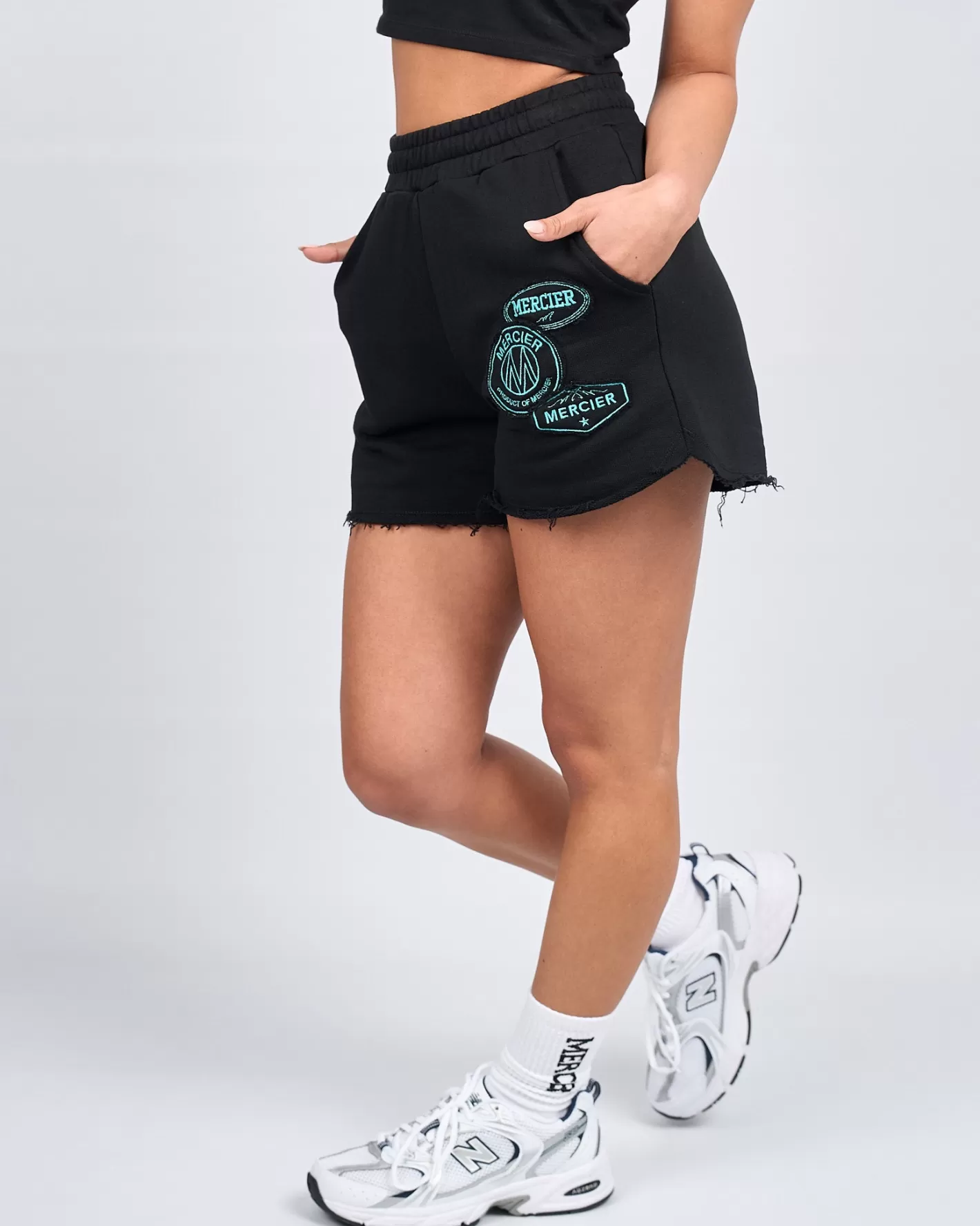 Femme Mercier Shorts/jupes Des Femmes<Short à bords bruts pour femme avec badge Tiffany OG noir